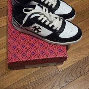 Tory Burch Clover Court Leather Sneakers